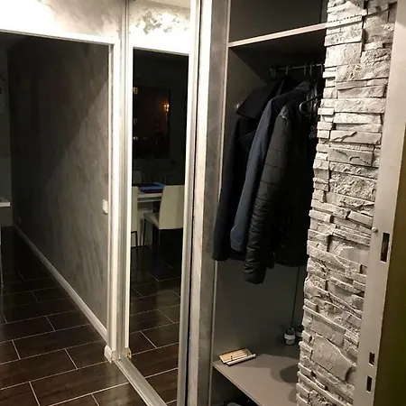 Apartamento Apartment *